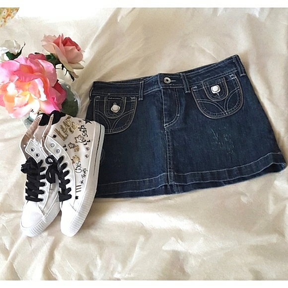 Y2K🔥Dolce & Gabbana❤Love Affair Mini Skirt|Dark Wash Blue Denim - Picture 2 of 14